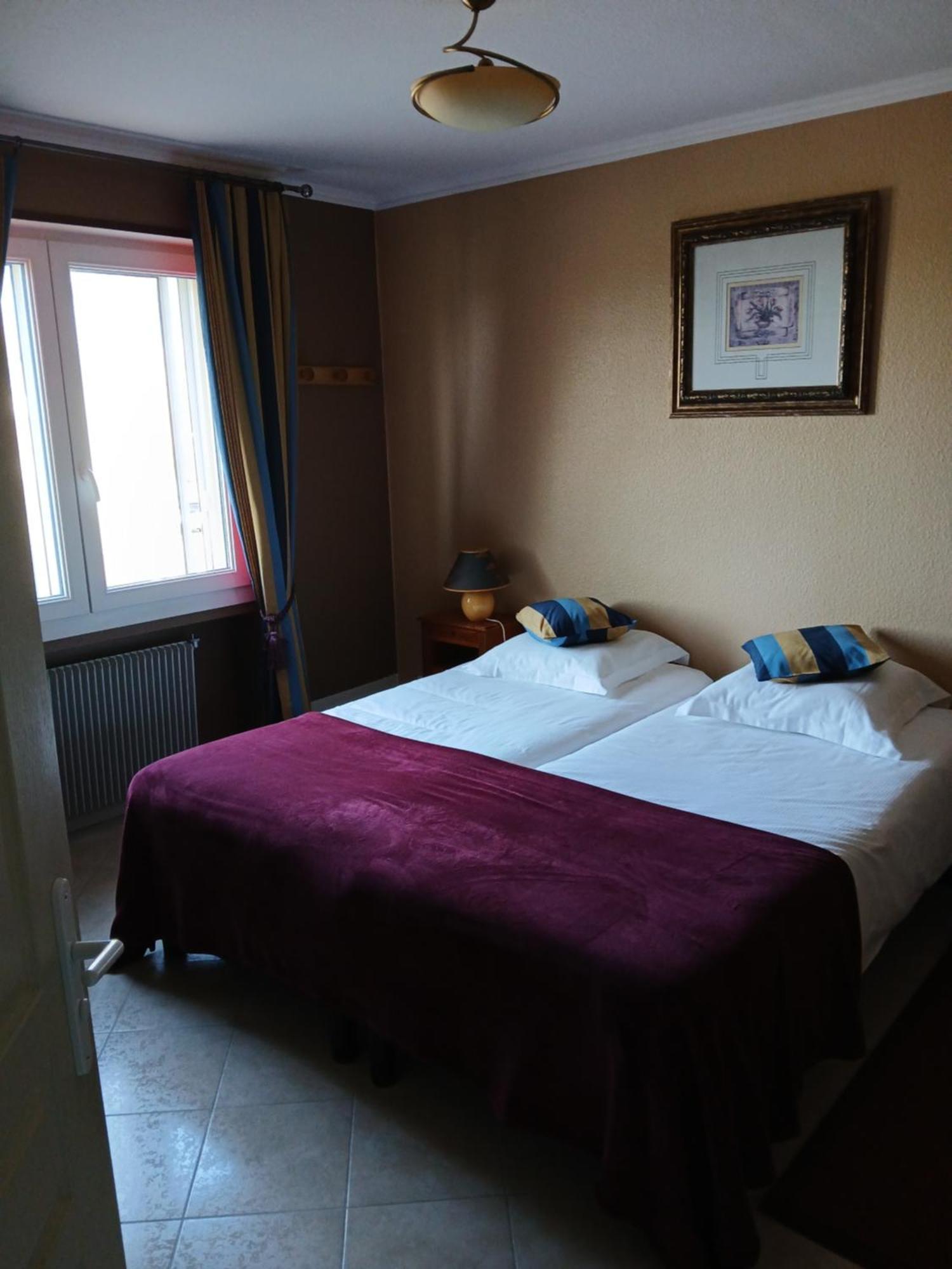 Hotel L'Oree Des Roches Saales Kültér fotó