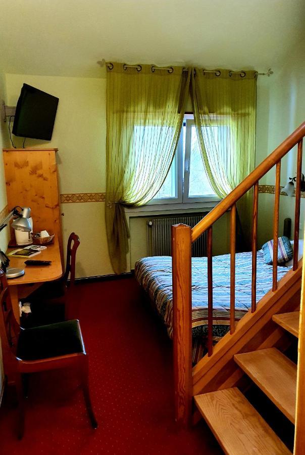 Hotel L'Oree Des Roches Saales Kültér fotó