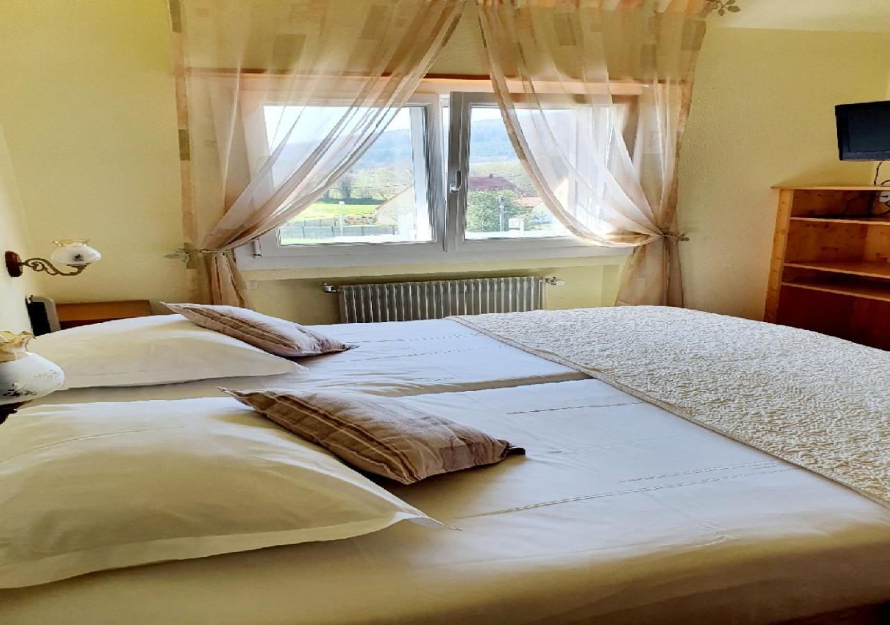 Hotel L'Oree Des Roches Saales Kültér fotó
